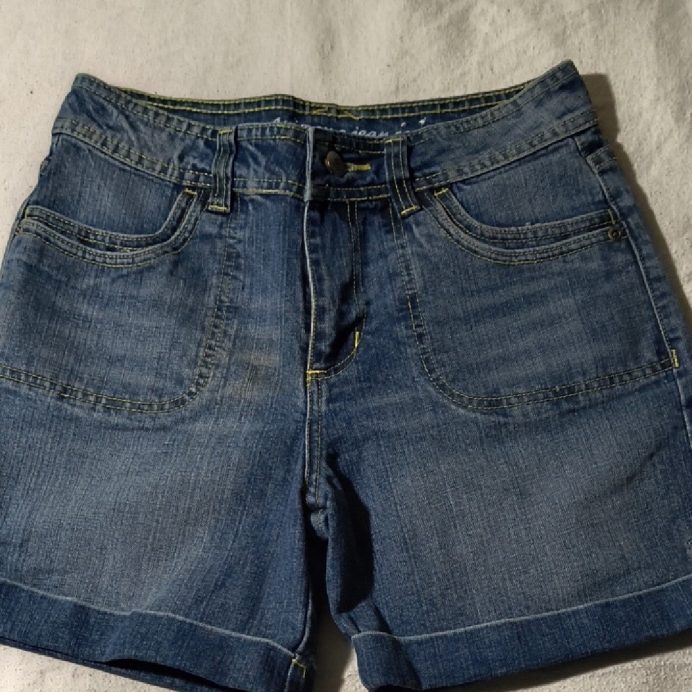 Arizona Jean Company Classic Blue Denim Shorts